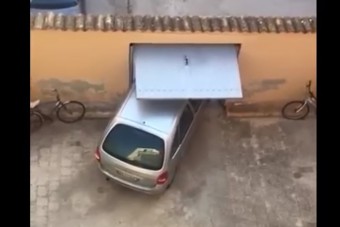 Ennél az autós manővernél nincs ma fájdalmasabb látvány