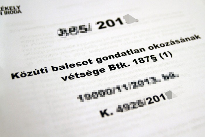 Zebrán gázolt gyereket egy kamion Pesten 2 Zebrán gázolt gyereket egy kamion Pesten 2