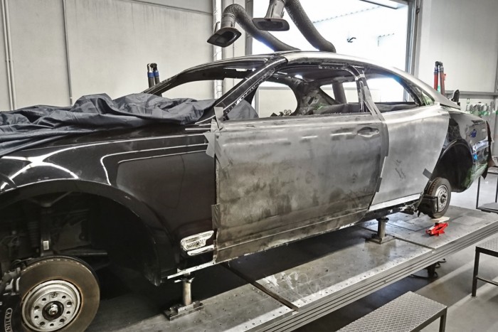 Őrült németek nekiálltak kupét csinálni egy Bentley Mulsanne-ból 6 | Vezess Őrült németek nekiálltak kupét csinálni egy Bentley Mulsanne-ból 6