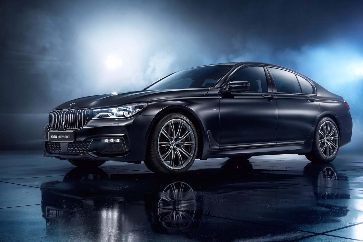Oroszok kapják a legfeketébb 7-es BMW-t 4