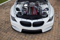 Bitang őrület a Wankel-motoros BMW M6-os 27