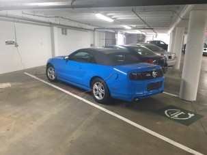 Pofátlan parkolón rég nevettünk ilyen jót