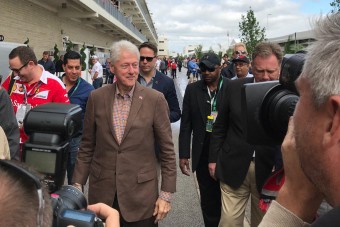 F1: Befutott az amerikai elnök és a futóbajnok is - videó