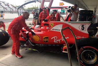 F1: Balesettel kezdődött a hétvége - videó