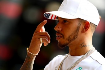 F1: Hamilton nem készül letérdelni