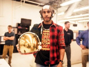 F1: Hamilton űrhajóra cserélné a Mercit - videó