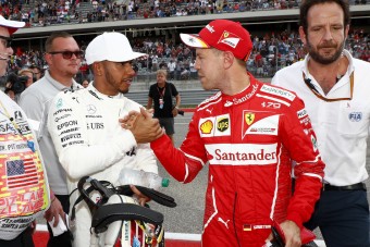 Alonso: Hamilton jobban megérdemli a négy bajnoki címet