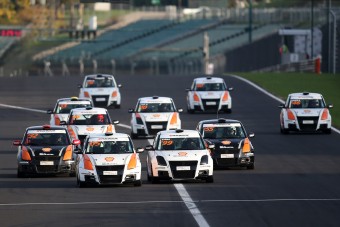 Bajnokavatás a suzukisoknál