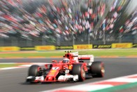 F1: Ricciardo verte a vb-esélyeseket 7