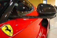 Ha lemaradtál a LaFerrari Apertáról, de nem tudsz nélküle élni, akkor drága móka lesz 17