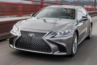 7 luxuslimuzin a német trió árnyékában