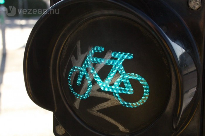 Vajon az autósok vagy a biciklisek veszélyesebbek az utakon? 8 | Vezess Vajon az autósok vagy a biciklisek veszélyesebbek az utakon? 8