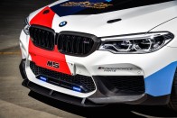 Versenypályákon dolgozik majd ez az M5-ös BMW 23