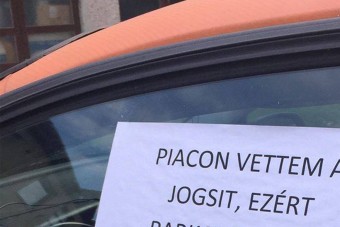 Ez feljogosít rá, hogy bénán parkolj?