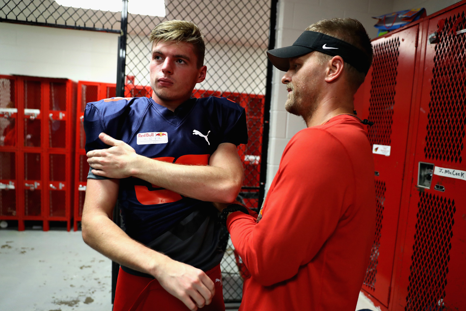 red_bull_longhorns_01 | Vezess | Vezess