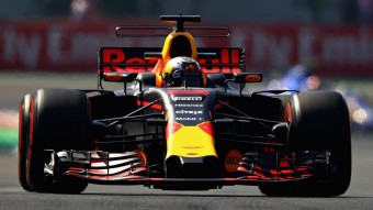 F1: Ricciardo verte a vb-esélyeseket