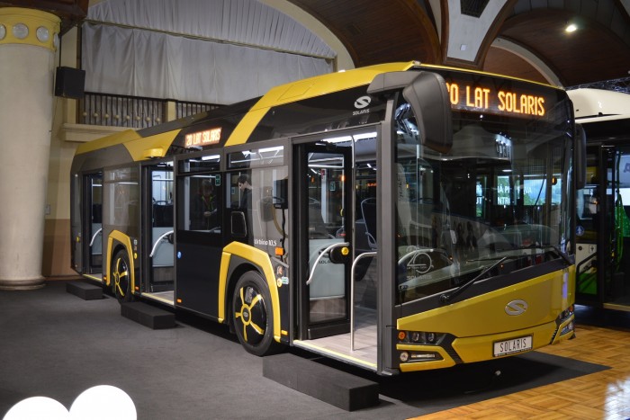 Hatalmas női siker a buszgyártásban 71 Hatalmas női siker a buszgyártásban 71