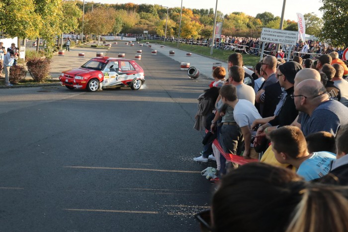 A bajnok idén is révbe ért! 7