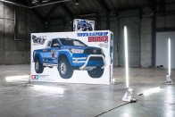 Óriási játékautót épített a Toyota 20