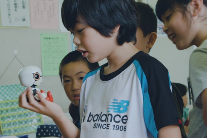 Ne légy magányos karácsonykor, vegyél házi robotot! 7 | Vezess Ne légy magányos karácsonykor, vegyél házi robotot! 7