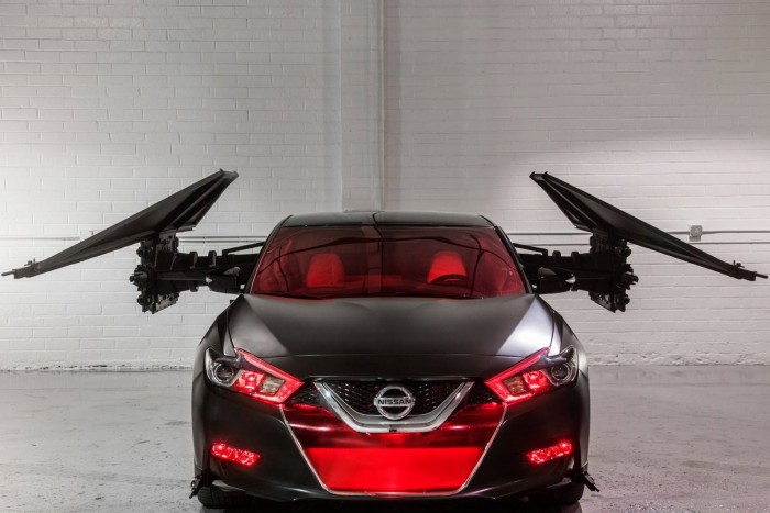 Star Wars űrhajókat csináltak ezekből a Nissanokból 7