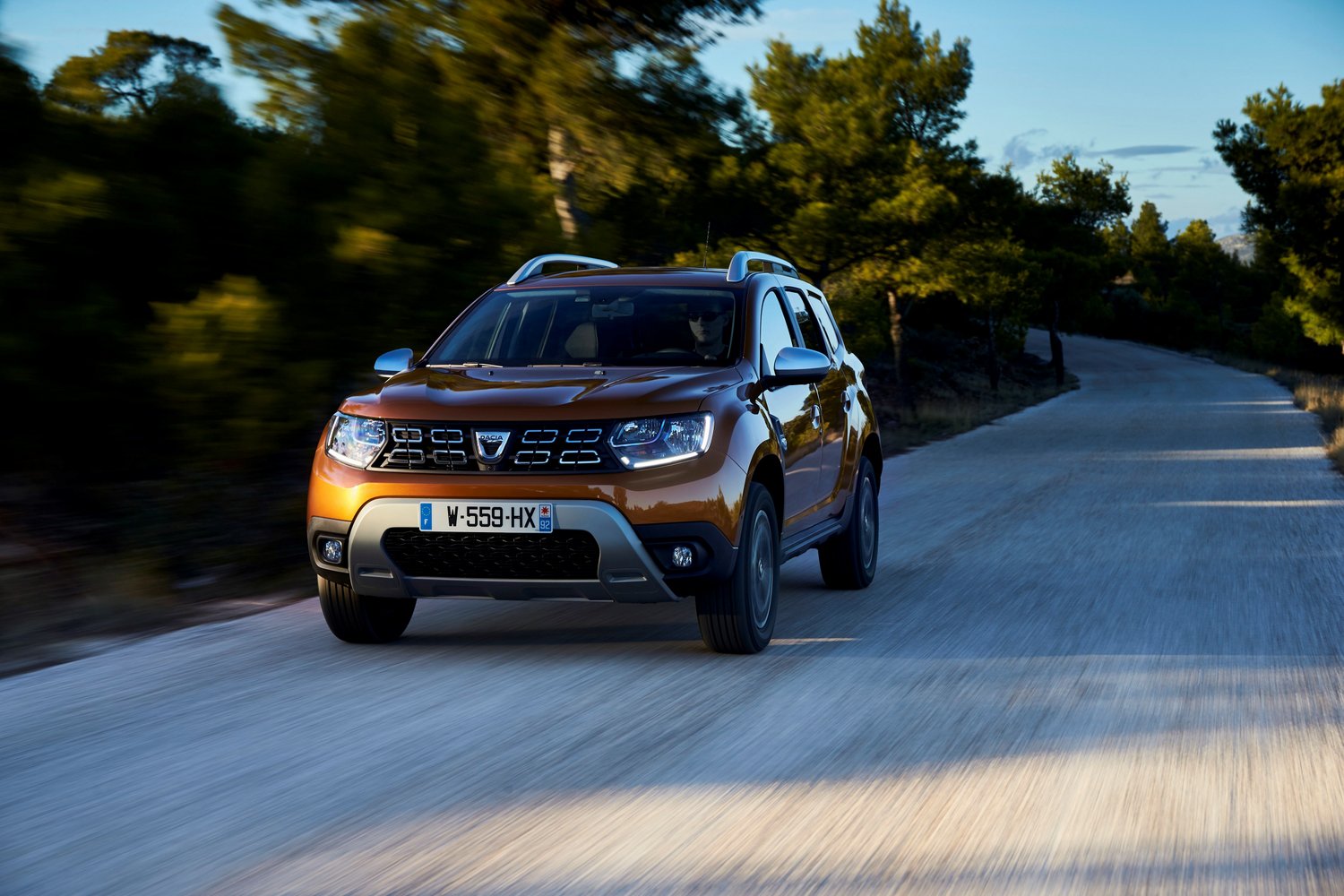 Mindent elmondunk a vadonatúj Dacia Dusterről! 108