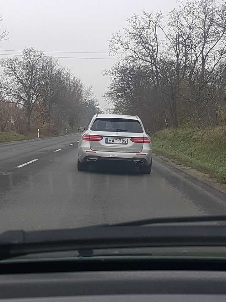 Bátran kimondhatjuk: Vácnál fotózták az év legjobb egyedi rendszámát 1 | Vezess Bátran kimondhatjuk: Vácnál fotózták az év legjobb egyedi rendszámát 1