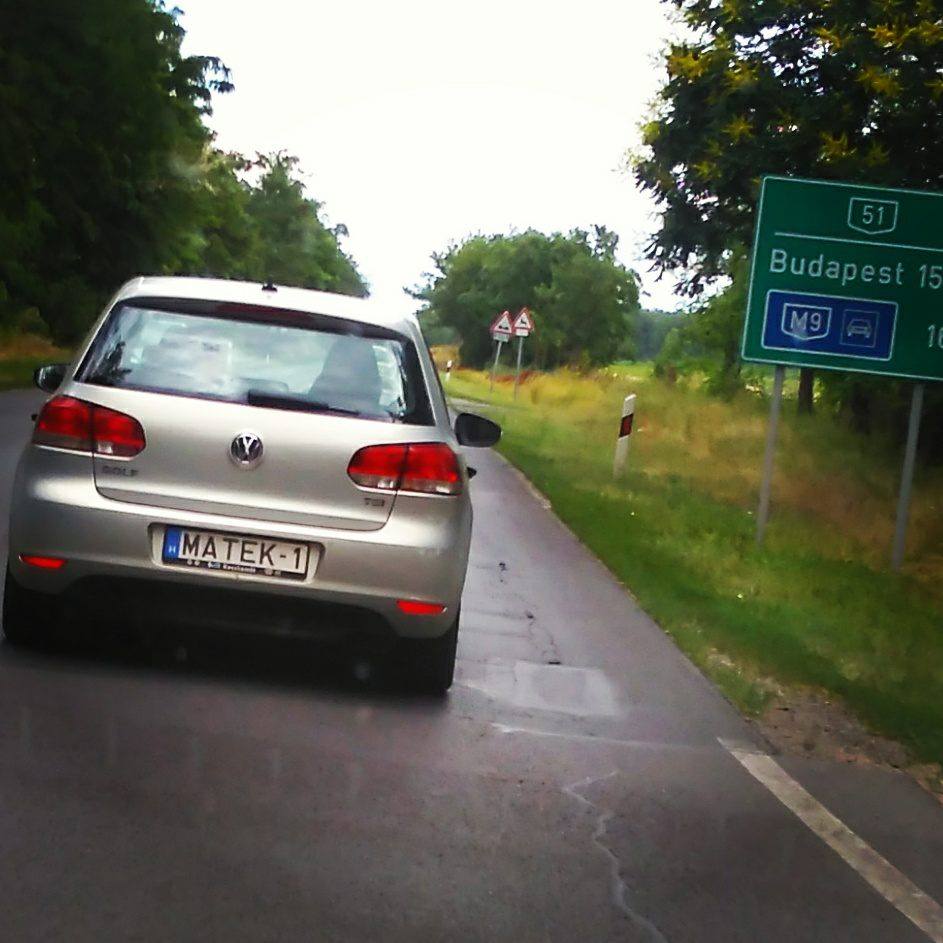 Megvan a tökéletesen szakmába vágó, magyar egyedi rendszám 1