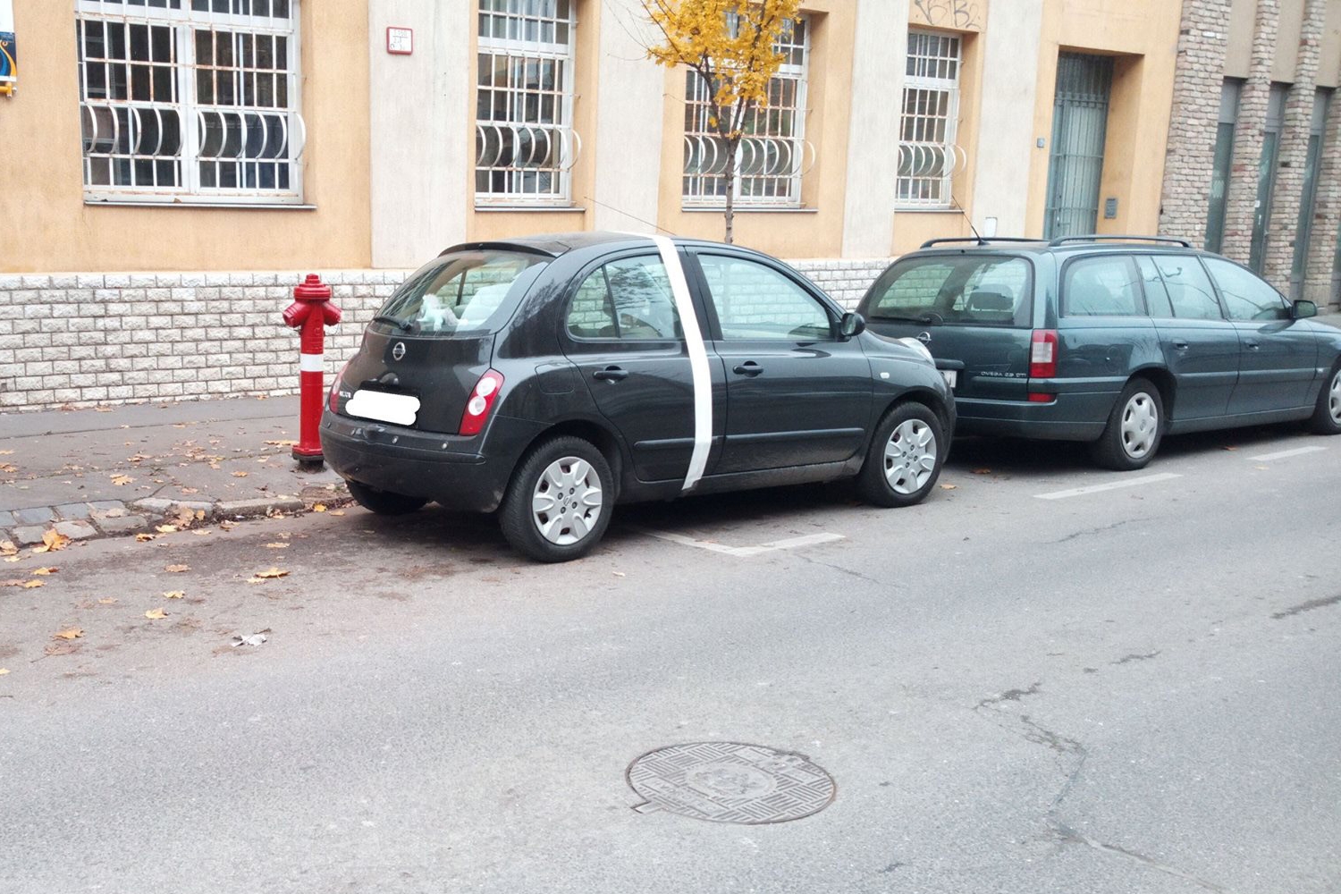 Ez a magyar autós sem parkol többé a vonalra 5