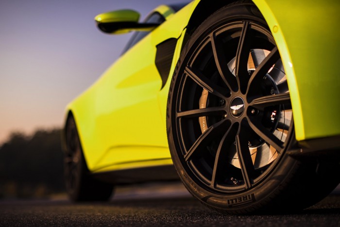 Aston Martin Vantage: olyat tud, mint eddig soha 8 Aston Martin Vantage: olyat tud, mint eddig soha 8