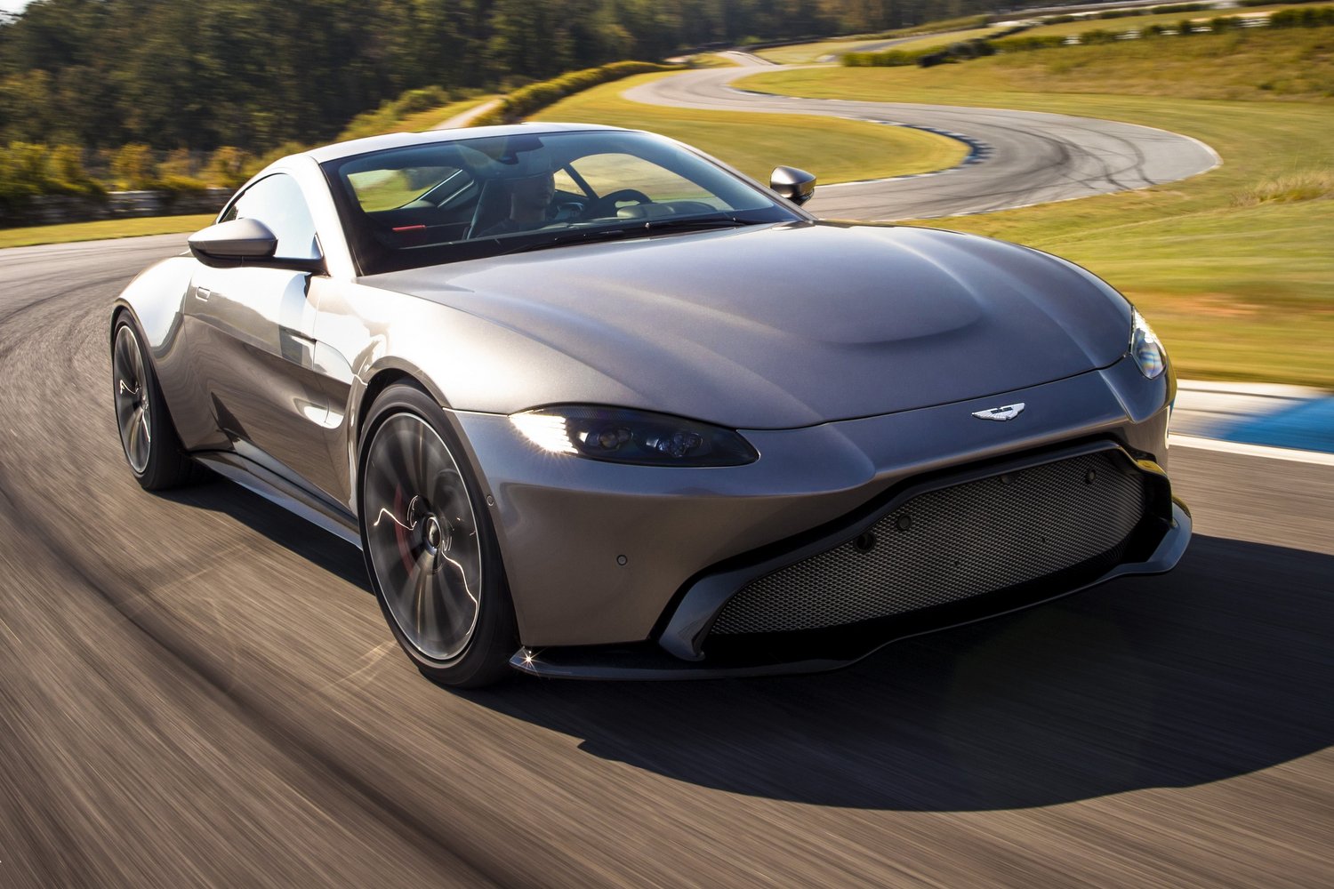 Aston Martin Vantage: olyat tud, mint eddig soha 27