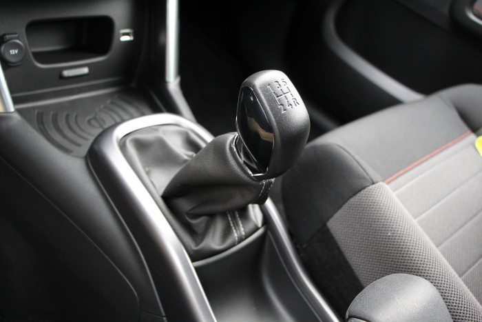 Színnel és térrel támad a Citroën 8 Színnel és térrel támad a Citroën 8