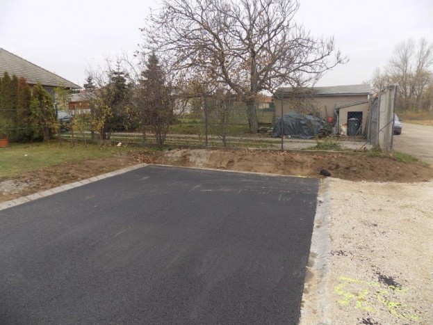 Nem igaz, hogy adták át az új magyar utat