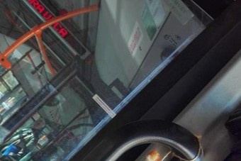 Undorító vagy poén, amit ezen a szegedi buszon csináltak?