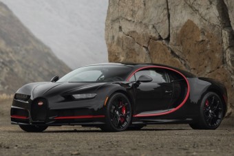 Most 1 milliárdért két Bugatti Chiront kaphatsz 