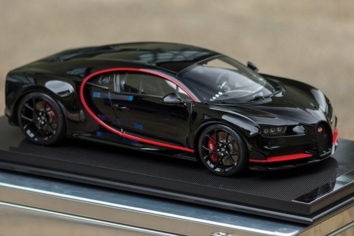 Most 1 milliárdért két Bugatti Chiront kaphatsz 7