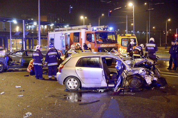 Képeken a kőbányai baleset