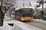 Hó alatt az ország egy része, friss fotók az utakról 14 Hó alatt az ország egy része, friss fotók az utakról 14
