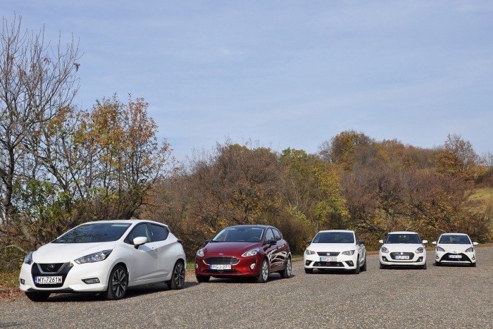 Összehasonlító teszt: turbós kisautók a szívó Yaris ellen 25 Összehasonlító teszt: turbós kisautók a szívó Yaris ellen 25