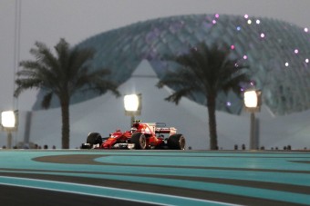 F1: A gumik okozták Räikkönen vesztét