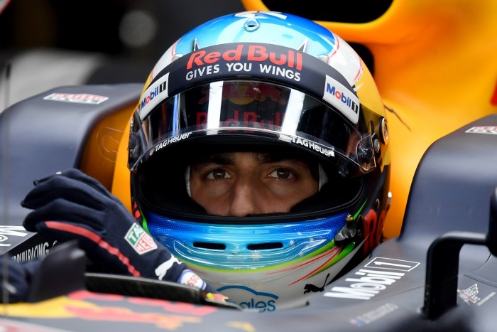 F1: Ricciardo a dobogóért megy, Verstappen szenved a Red Bullal