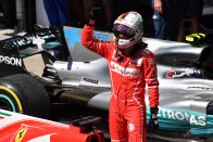 F1: Vettel győzött, Hamilton 16 helyet javított 43