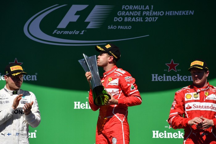 F1: Vettel nyert, de Massa a dobogó sztárja Brazíliában