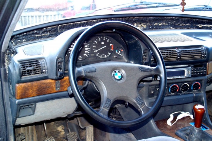 Bitang, BMW-szívű Volgát alkottak az oroszok 6 | Vezess Bitang, BMW-szívű Volgát alkottak az oroszok 6