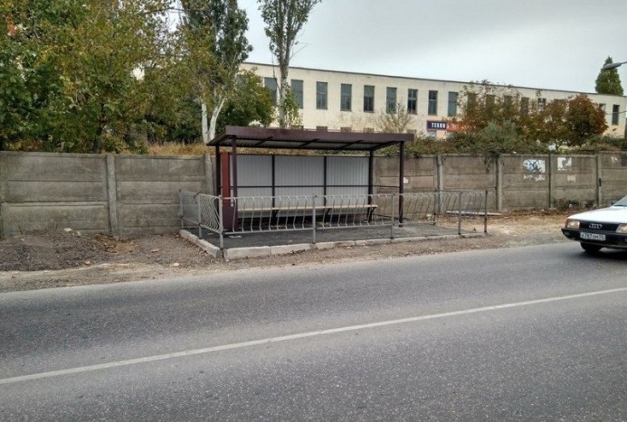 Ennél a tíz buszmegállóban készült képnél ma már úgysem lesz jobb 10 Ennél a tíz buszmegállóban készült képnél ma már úgysem lesz jobb 10