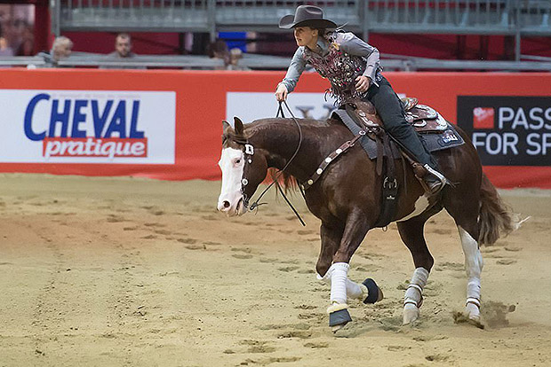 F1: Így lovagol Schumacher lánya