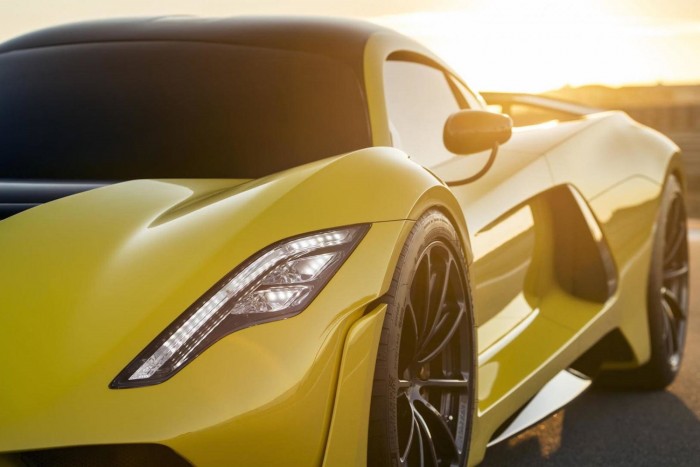 Ettől az autótól retteg a Bugatti Chiron