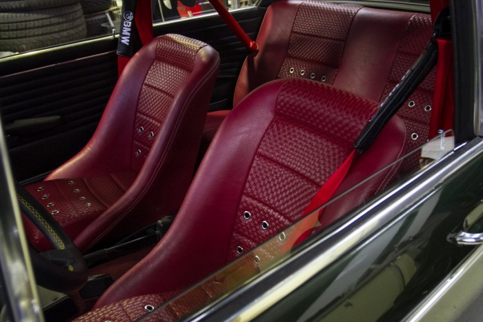 Jól áll a 02-es BMW-nek a japán tuning 7