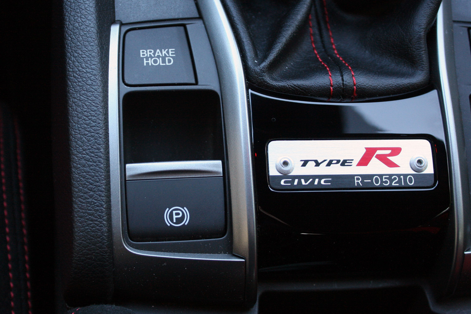 Teszten a Honda Civic Type R – Falhoz állít 51
