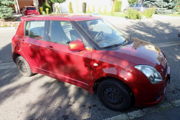 Féláron hirdet használt autókat az állam 7